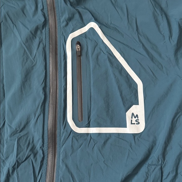 MAGNLENS Bristol Hooded Windbreaker size S - Picture 3 of 6